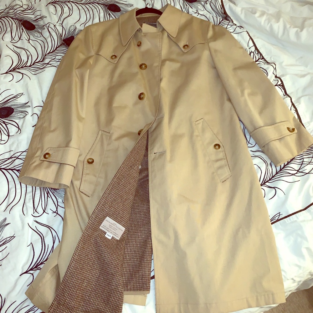 Vintage Dior trench coat perfect condition